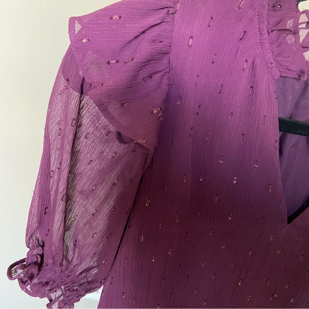 Express Ruffle  Sleeve Top - Picture 3 of 4